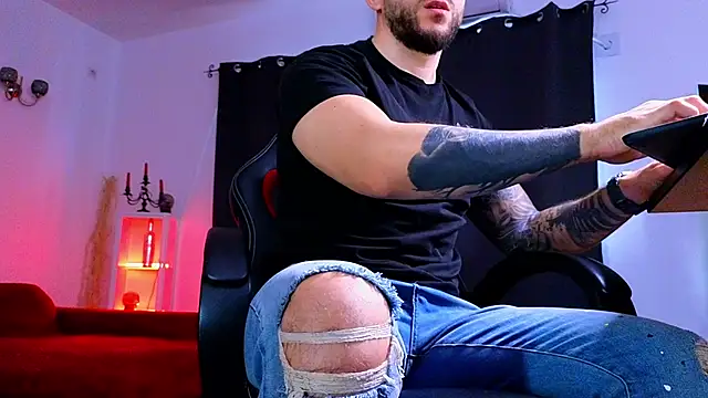 mightyaaron66 (M young) - 𖤐🔥 parTy Time ,House parTy  !  💨𖤐