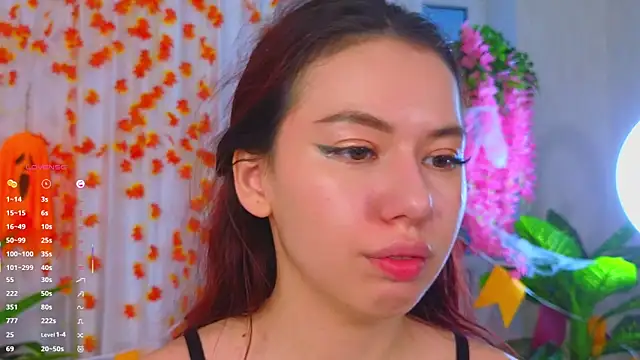 jenniferglover (F young) - fingering assshole💥💦