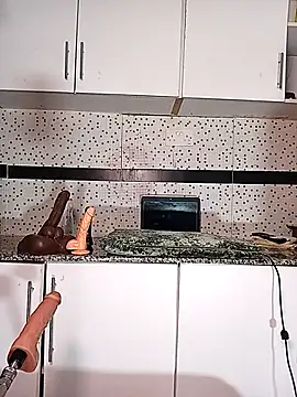 Webcam Model (Bella045)  is live.Free join now!