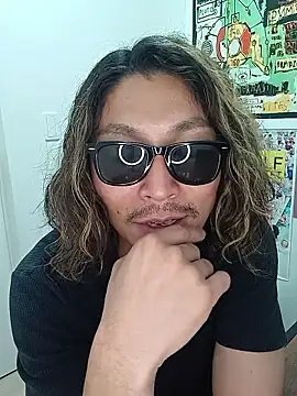 matubazue Live Webcam on Stripchat