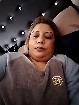 indianlara - IndianLara's free webcam