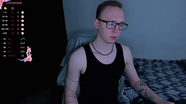 alex_silent - Alex_silent's free webcam - UK Sex Cams