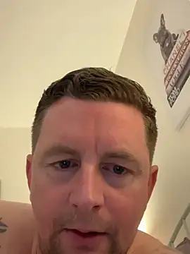 crusher19830 (Ask my age) - Make me cum