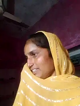 pooja_shre (F young) - rtmp://live.doppiocdn.com/ext