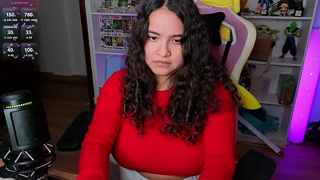 sweet_sully__ (F young) - FUCKING WITH MY DILDO