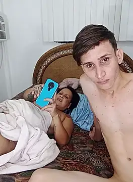 milfvalesk - Milfvalesk's free webcam - UK Sex Cams