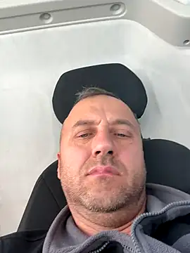 lecatore80 (Ask my age) - Sow dick