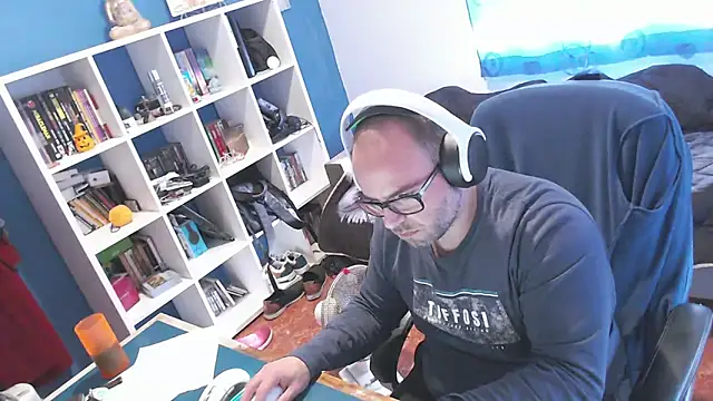 ravingr4d4 (Ask my age) - Working From Home - Cum at Goal