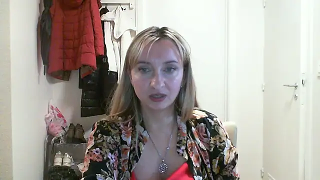 Preview of susancurt