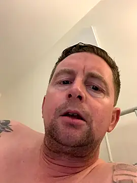 crusher19830 (Ask my age) - Make me cum