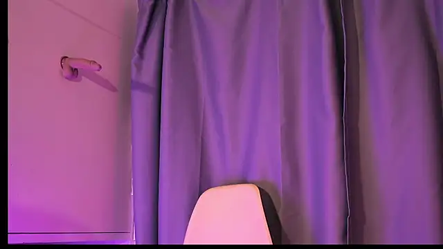 bronzethickliam (M young) - fully naked play