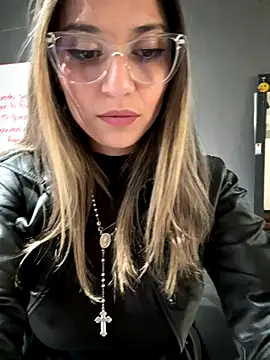 isabella_varella - Isabella_Varella's free webcam - UK Sex Cams