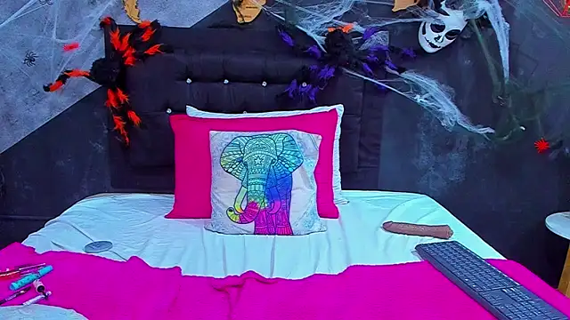  Maiam__Rossi chat room