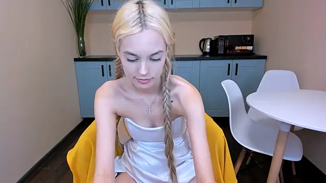  CallMeMargo chat room