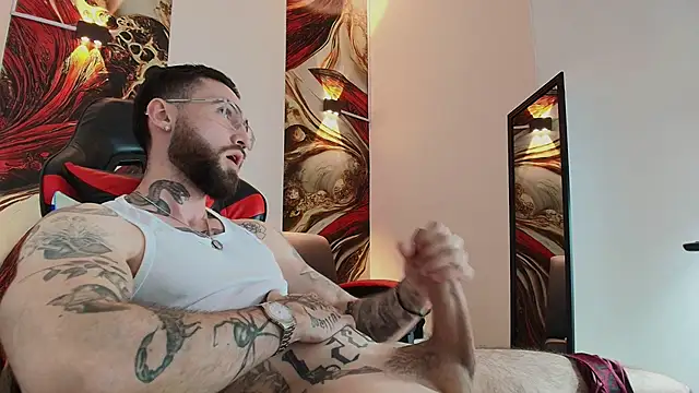  Luke_davis01 chat room