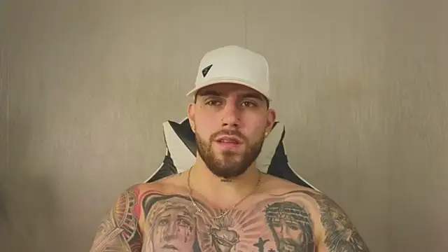 ades_lowe (M young) - naked show+dirty talk