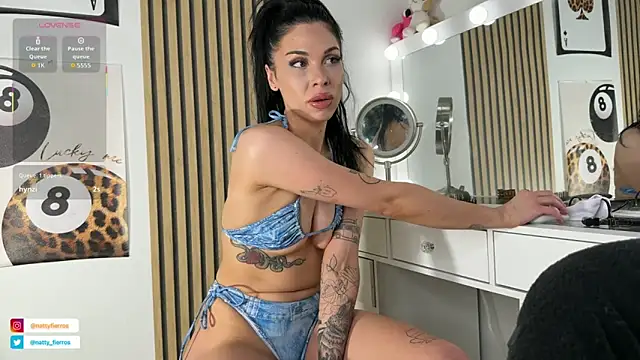 NattyFierros's Stripchat show and profile