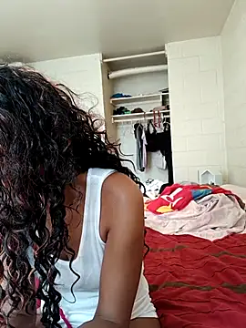 TickleMeKink's Stripchat show and profile