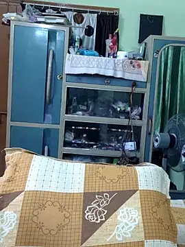 Webcam Model (yoursweety09)  is live.Free join now!