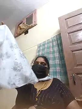 villageanuty (F milf) - Ticket Show