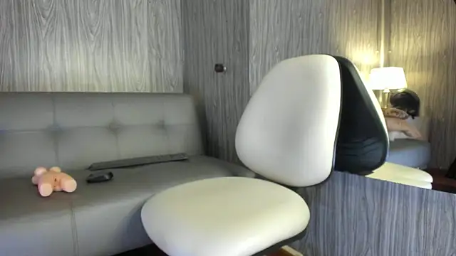 brucesmiith (M twink) - ready for my big load cum