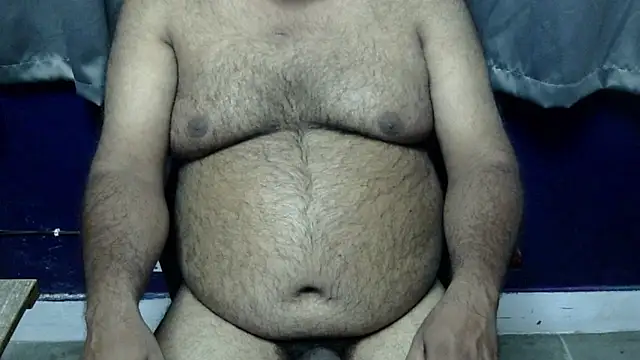 hairysubcub_70 (Ask my age) - Welcome To Daddy's Room. Make Daddy Cum.