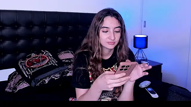 Preview of alice_dickinssonn