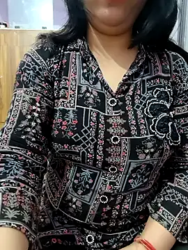 Webcam Model (roshni_agrawal0)  is live.Free join now!