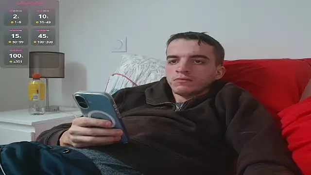 tombgy07 (M young) - goal naked