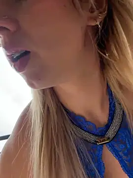 xxmile (F young) - two fingers in pussy cum on balcony