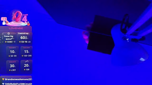 kattaleya14 (F milf) - SHOW AND OIL IN MY ASS