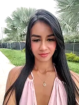  Juliana_Xander chat room