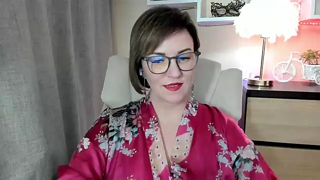  feliziaDesire chat room