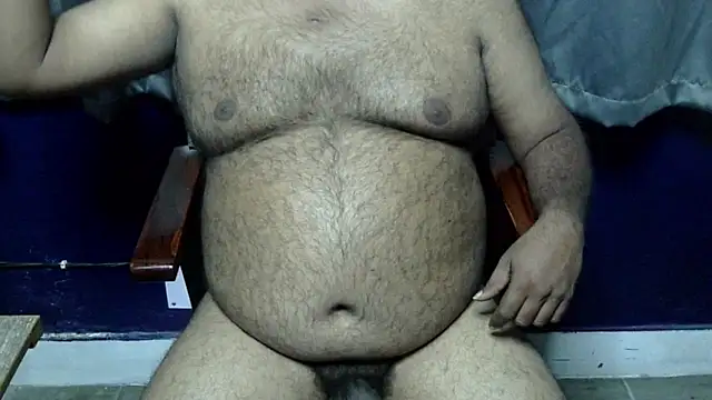 hairysubcub_70 (Ask my age) - Welcome To Daddy's Room. Make Daddy Cum.