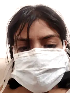 Webcam Model (sassyy_poonam)  is live.Free join now!