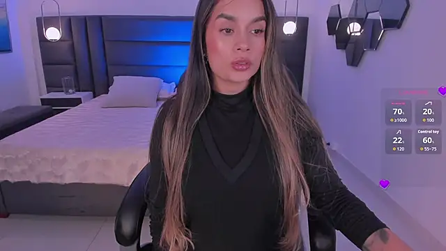 BiancaPierce's Stripchat show and profile