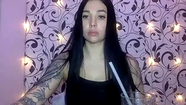 ivelaa - Ivelaa's free webcam