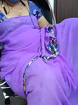 yours-kavaya (F milf) - New phone