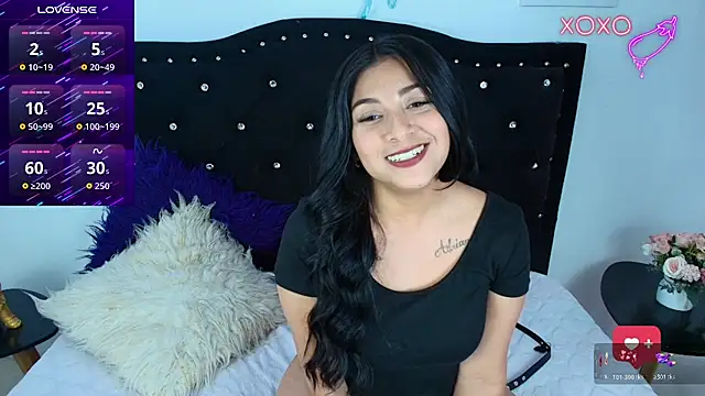 ariana_f_w - Ariana_F_W's free webcam - UK Sex Cams