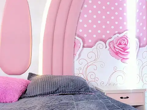 SofiaaBigBoobs webcam stripchat model stream image