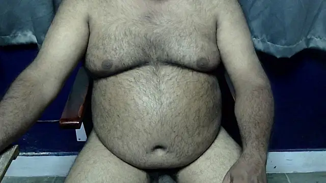 hairysubcub_70 (Ask my age) - Welcome To Daddy's Room. Make Daddy Cum.