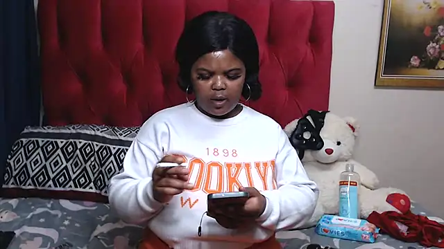 BootyliciousbustyX33