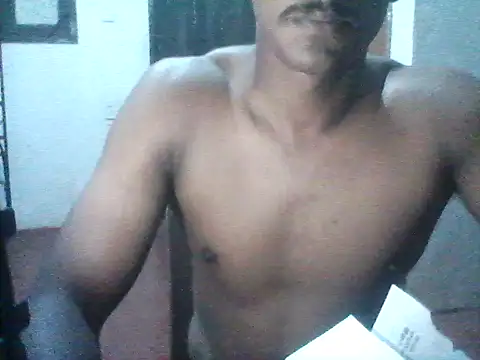 jordipolla9inchesplus (M young) - Shampoo dick