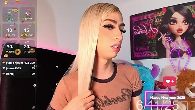 NahiaFox Live Webcam on Stripchat