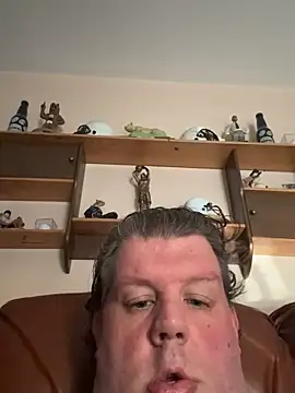 stephanie1984 (Ask my age) - Shower naked private