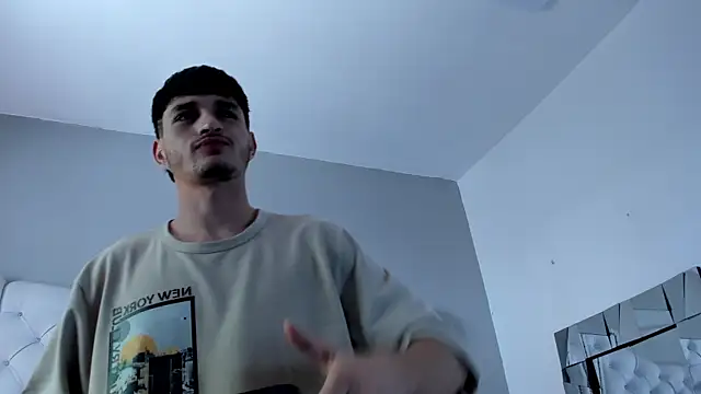 liammuller (M twink) - remove shirt