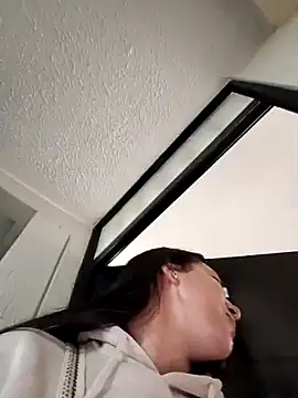  Bonny_Klote chat room