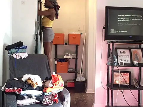 Webcam Model (littyleesh1)  is live.Free join now!