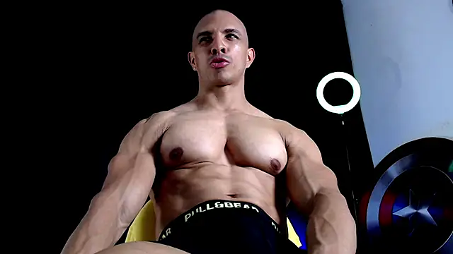 antonywebb94 (Ask my age) - CUM RIGHT NOW