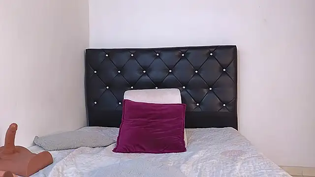 Preview of tatiana_big_ass_boobs